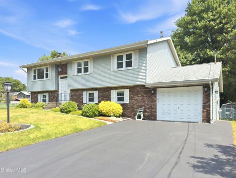 20 Wendell Drive Albany NY 12205