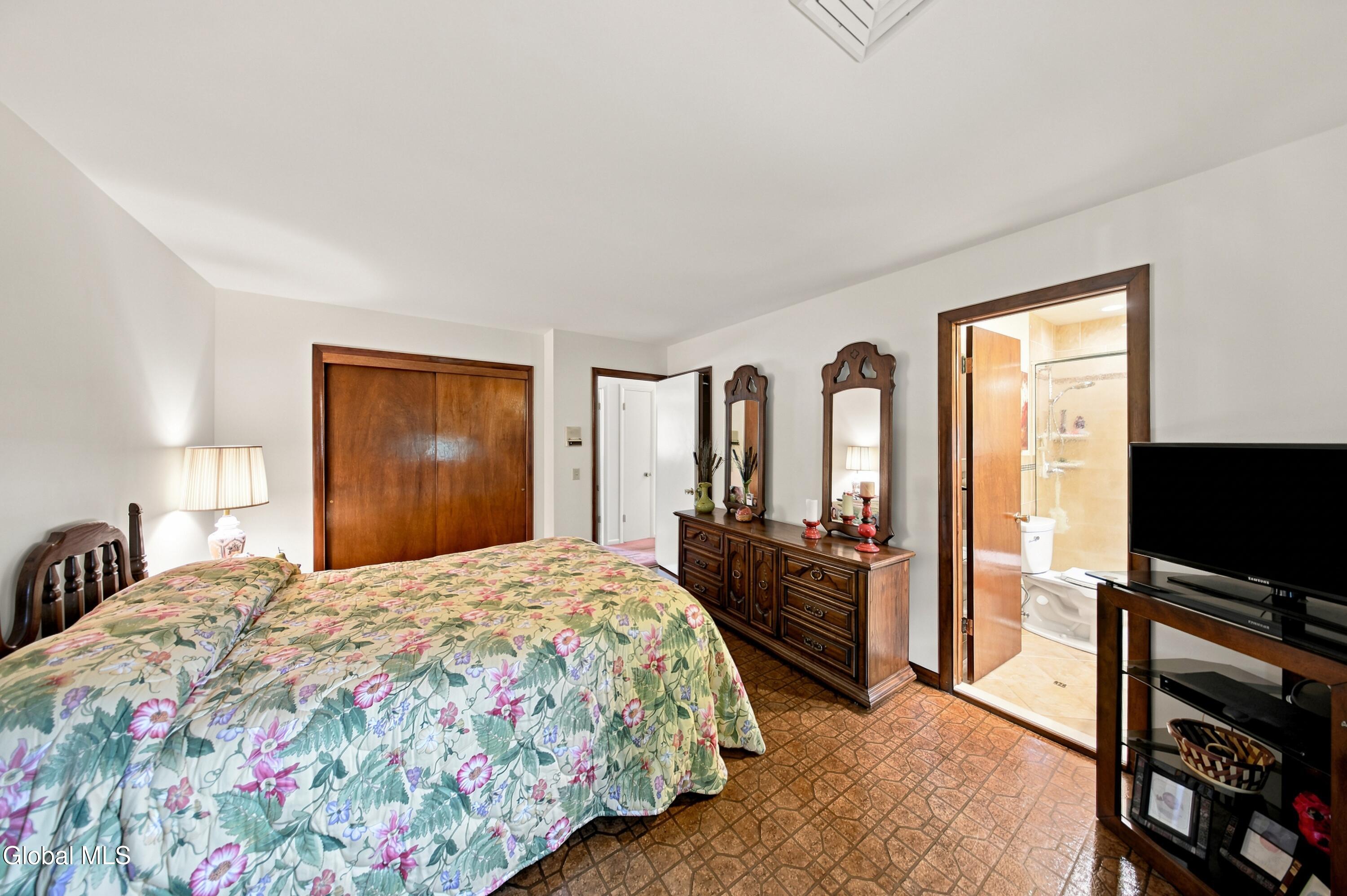 20 Wendell Drive Albany NY 12205