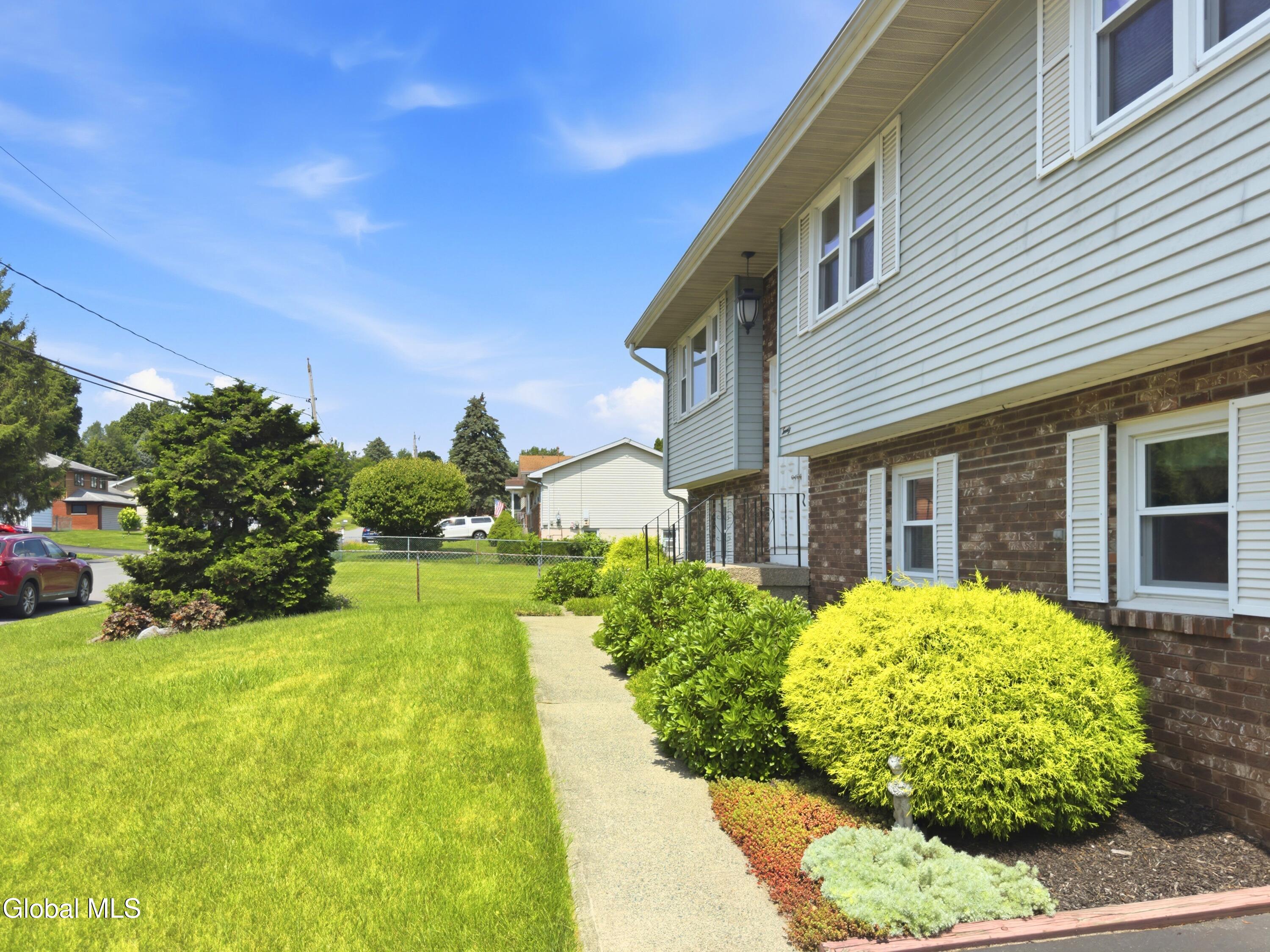 20 Wendell Drive Albany NY 12205