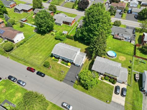 20 Wendell Drive Albany NY 12205