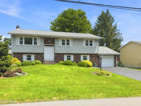 20 Wendell Drive Albany NY 12205