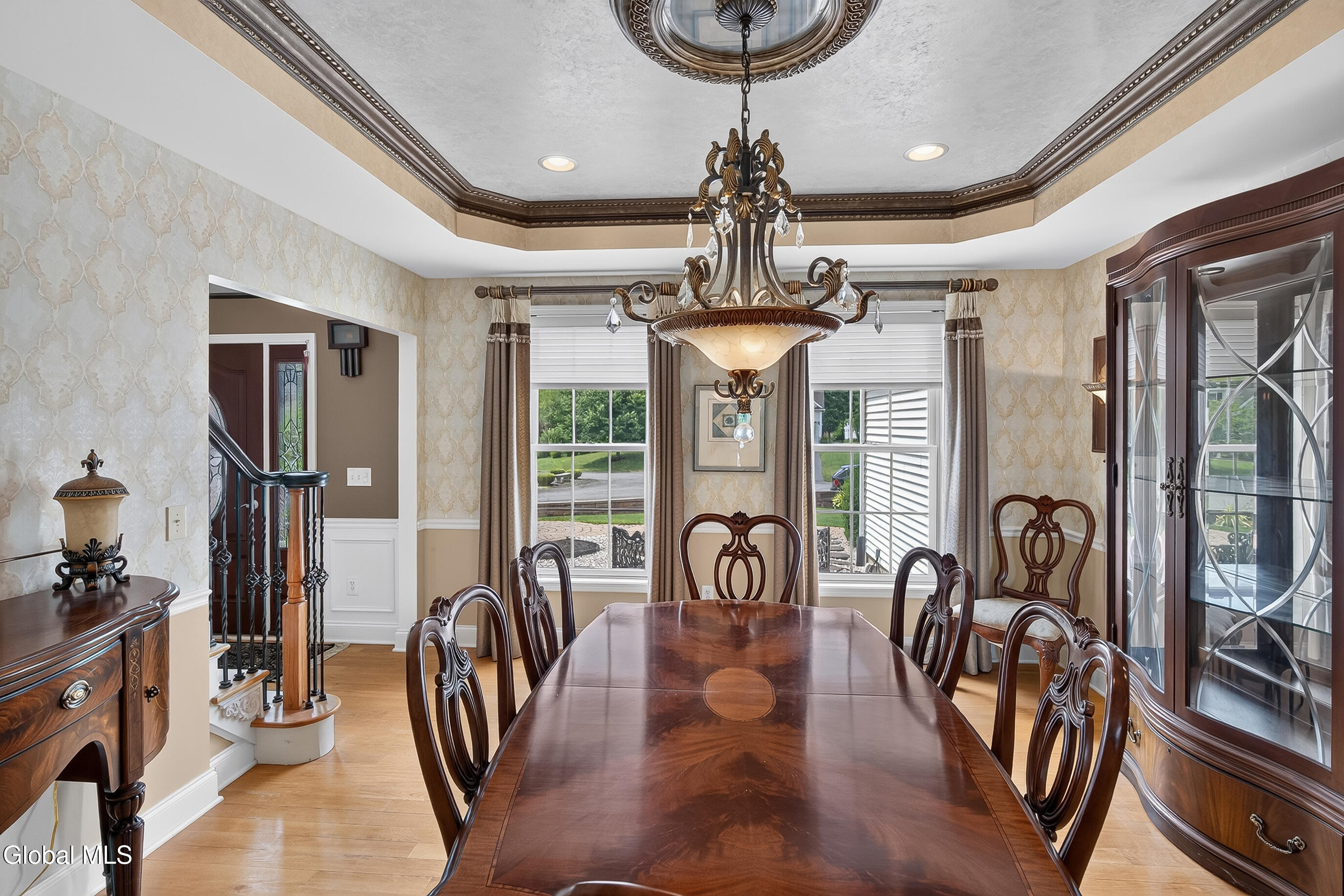 14 Ridgefield Way Watervliet NY 12189