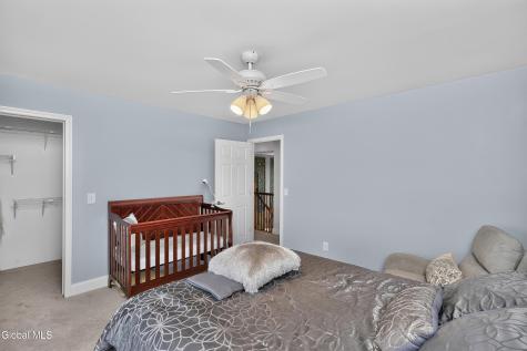 14 Ridgefield Way Watervliet NY 12189