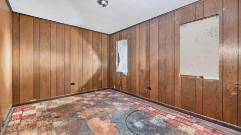 9 Hillcrest Avenue Gloversville NY 12078