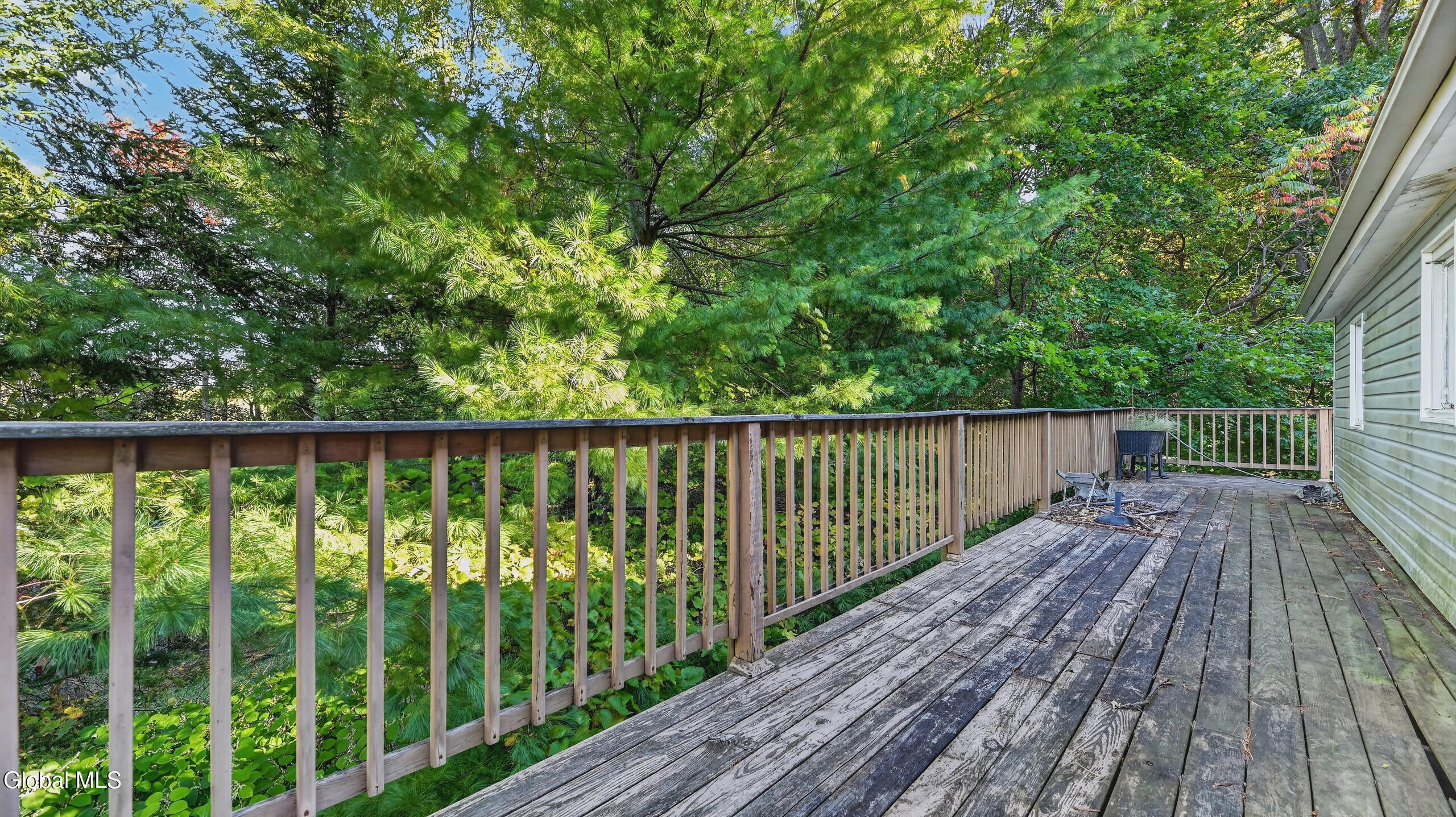 9 Hillcrest Avenue Gloversville NY 12078