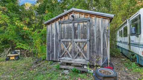9 Hillcrest Avenue Gloversville NY 12078