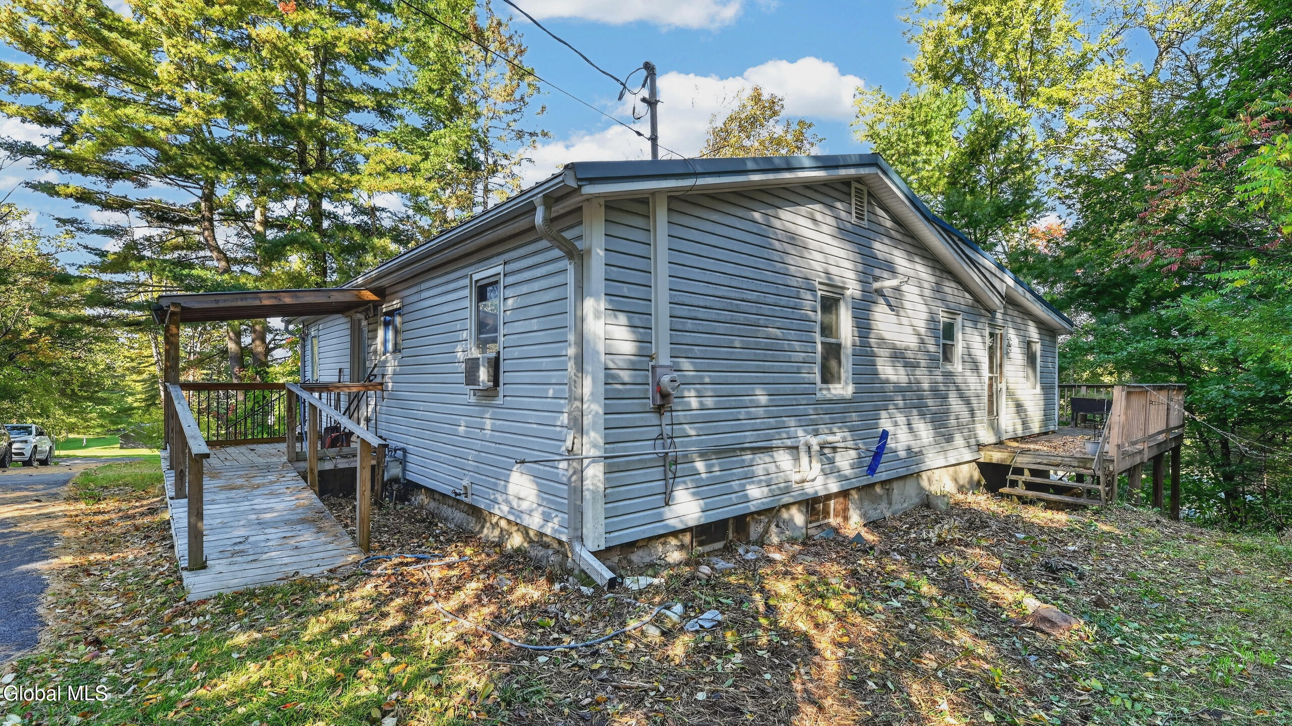 9 Hillcrest Avenue Gloversville NY 12078