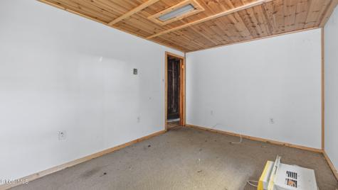 9 Hillcrest Avenue Gloversville NY 12078