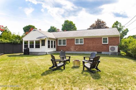 3 Benton Drive Saratoga Springs NY 12866