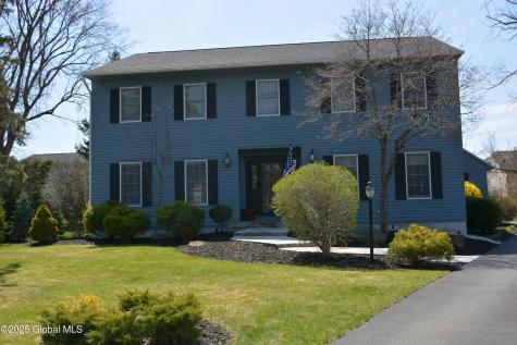 7 Proctor Court Loudonville NY 12211