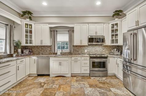 20 Heather Ridge Road Troy NY 12180