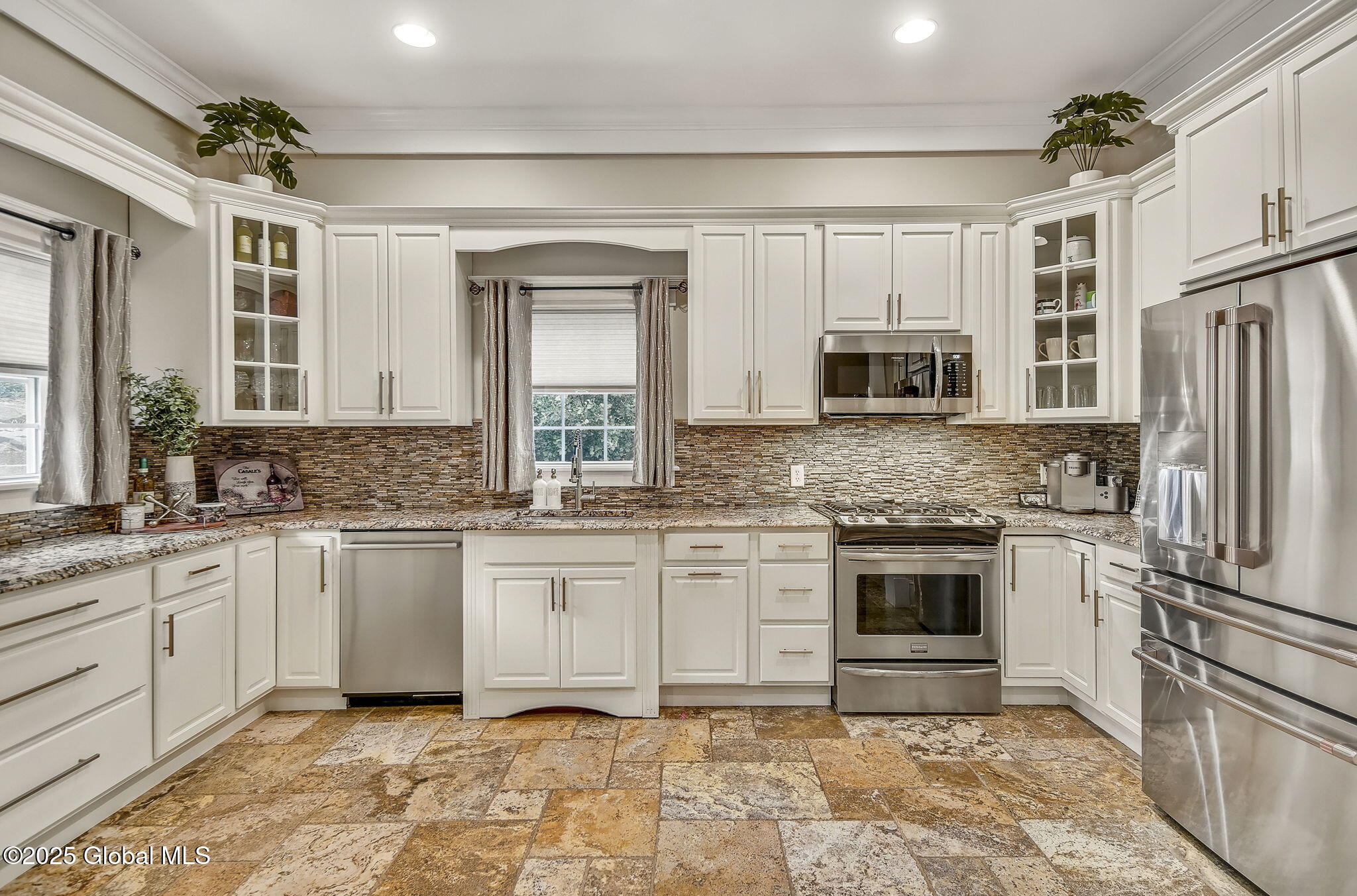 20 Heather Ridge Road Troy NY 12180
