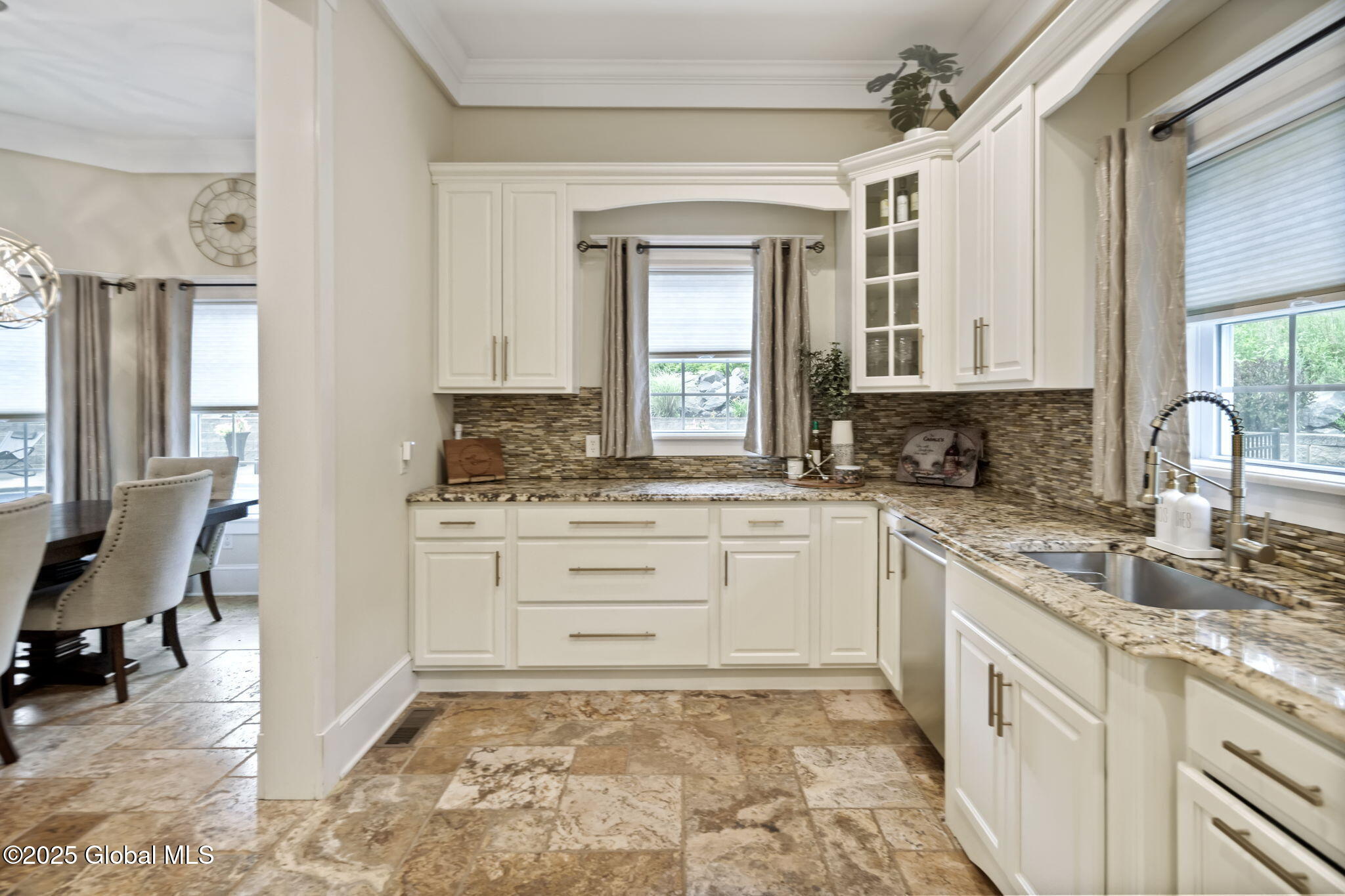 20 Heather Ridge Road Troy NY 12180
