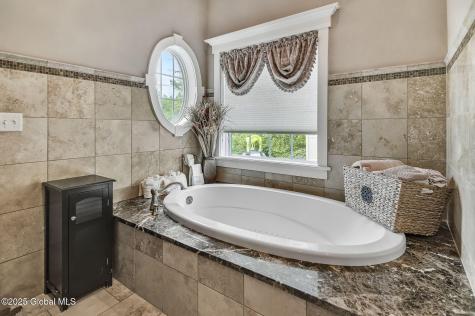 20 Heather Ridge Road Troy NY 12180