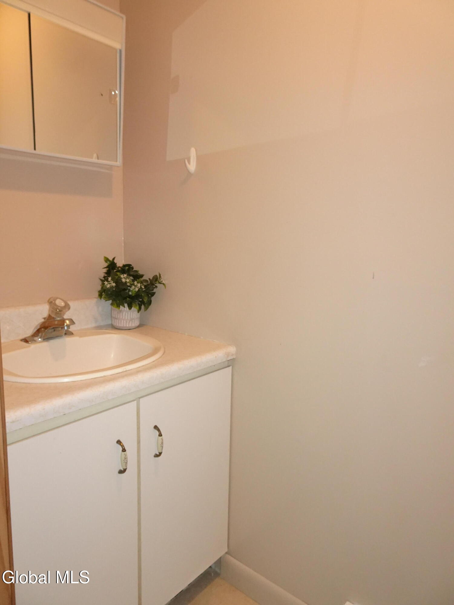 156 Gabriel Road Hudson NY 12534
