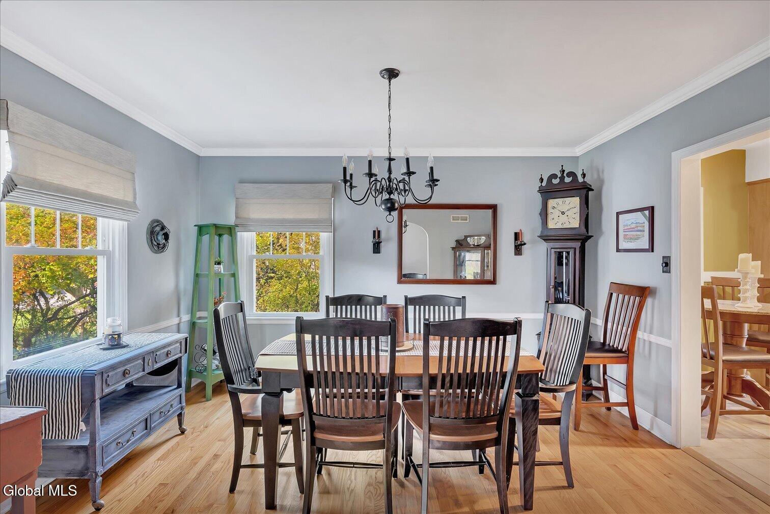 1550 Valencia Road Niskayuna NY 12309
