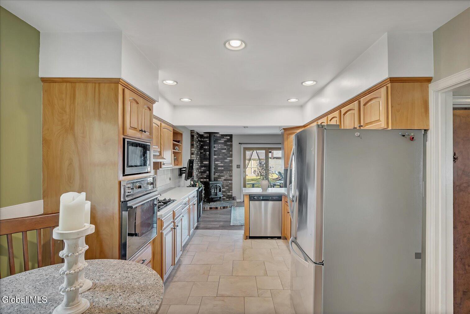 1550 Valencia Road Niskayuna NY 12309