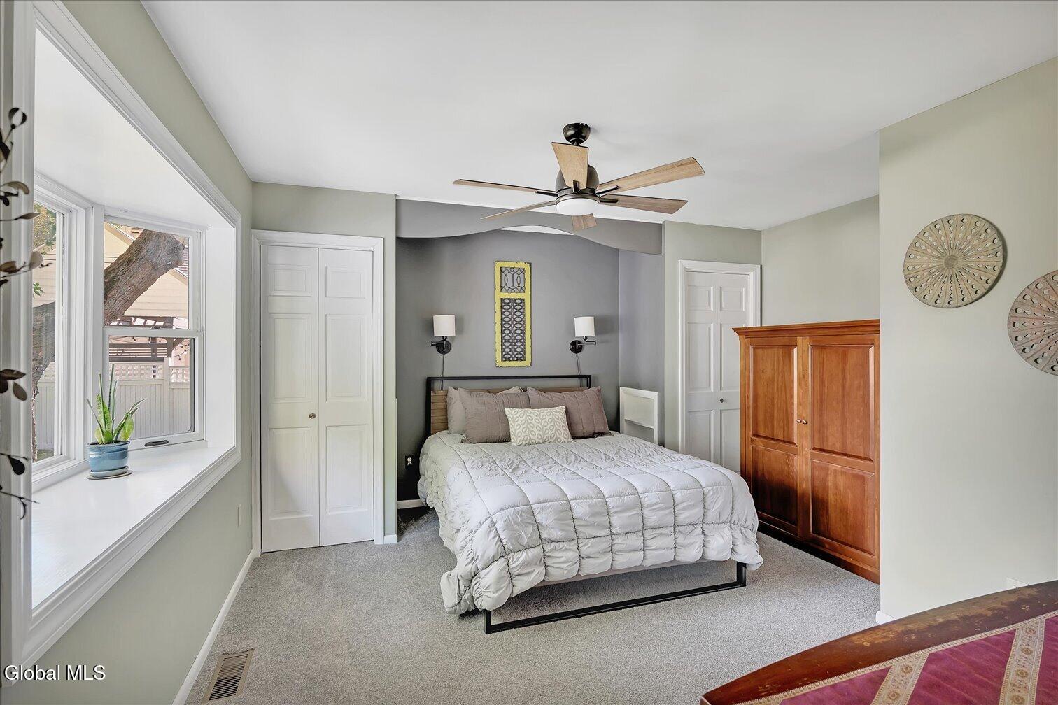 1550 Valencia Road Niskayuna NY 12309