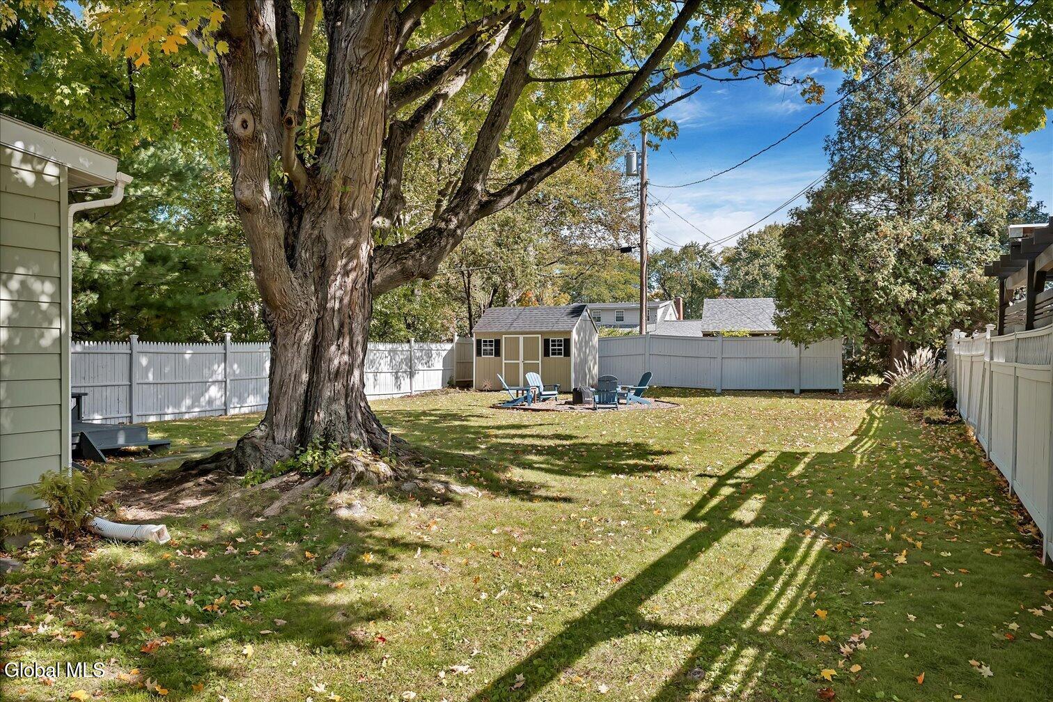 1550 Valencia Road Niskayuna NY 12309