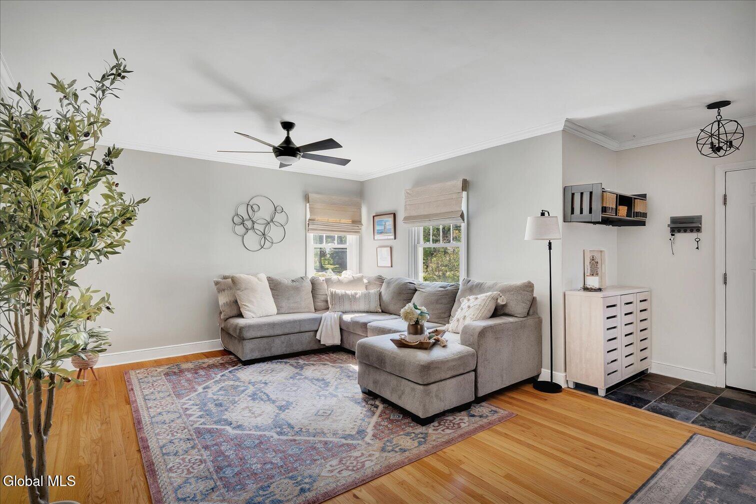1550 Valencia Road Niskayuna NY 12309