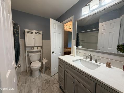 250 Woodscape Drive Guilderland NY 12203