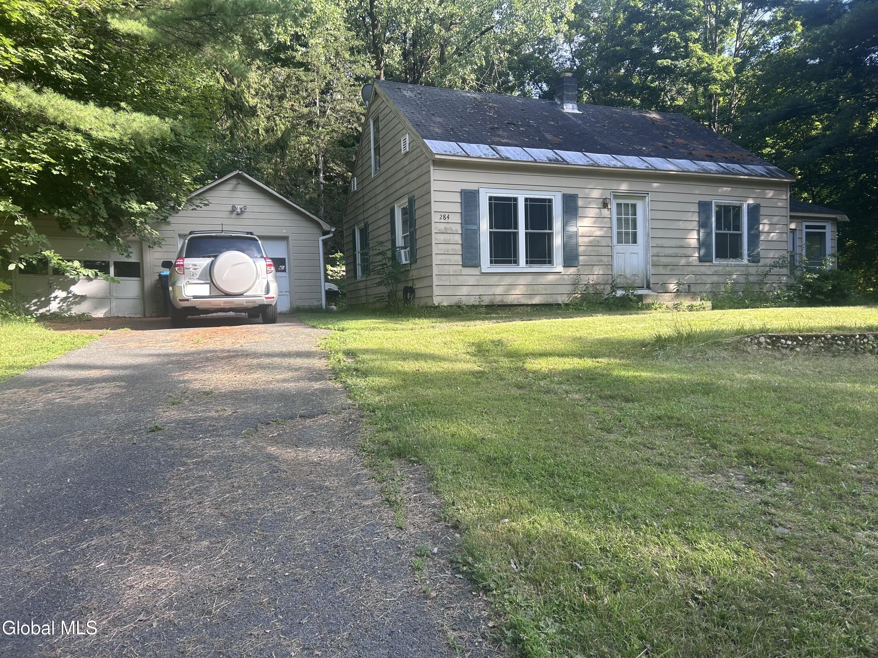 284 Snyders Corners Road Poestenkill NY 12198