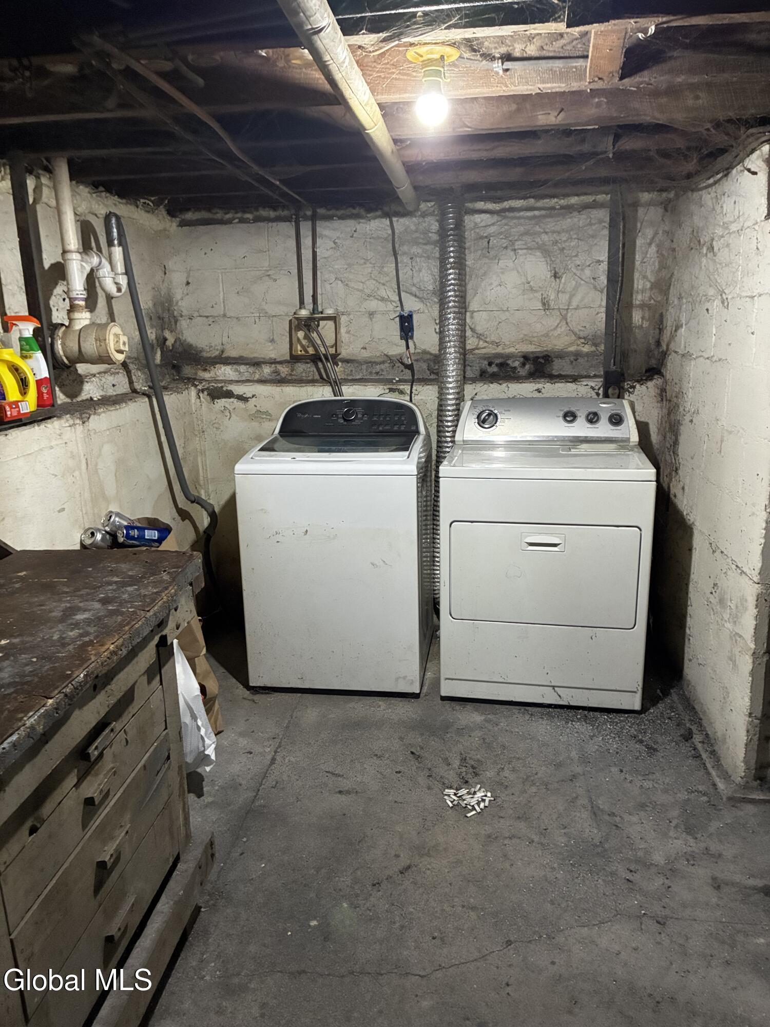 284 Snyders Corners Road Poestenkill NY 12198