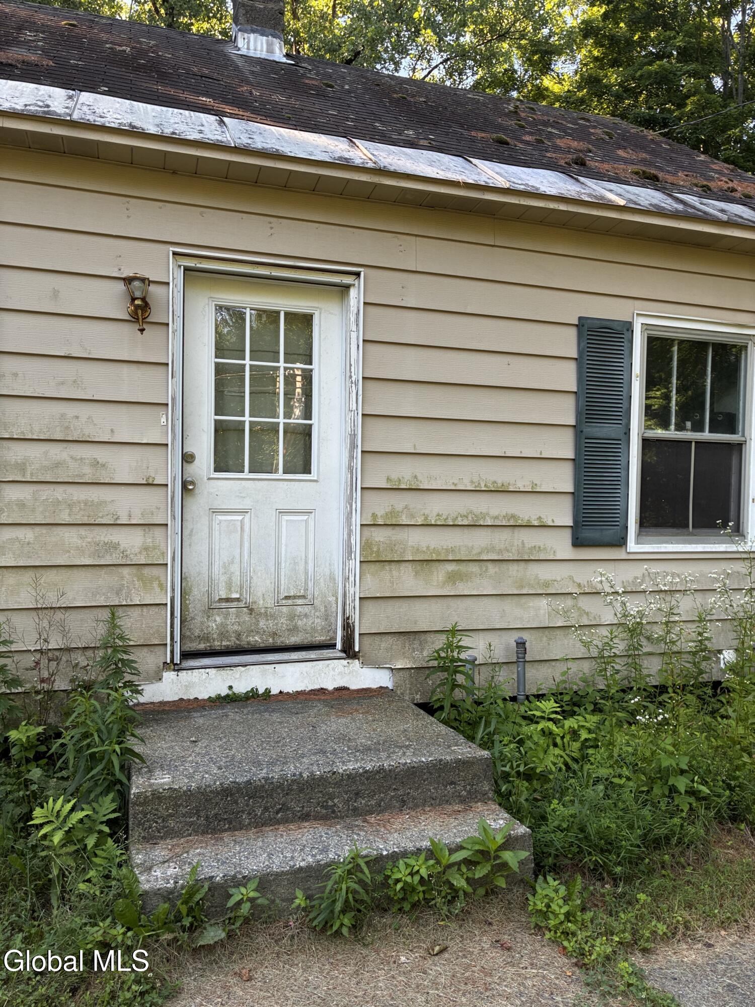 284 Snyders Corners Road Poestenkill NY 12198