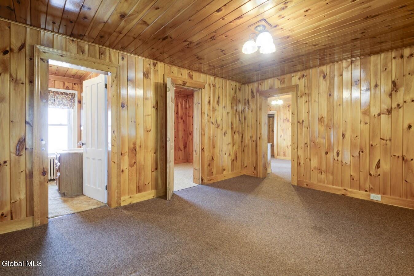 212 Glebe Street Johnstown NY 12095