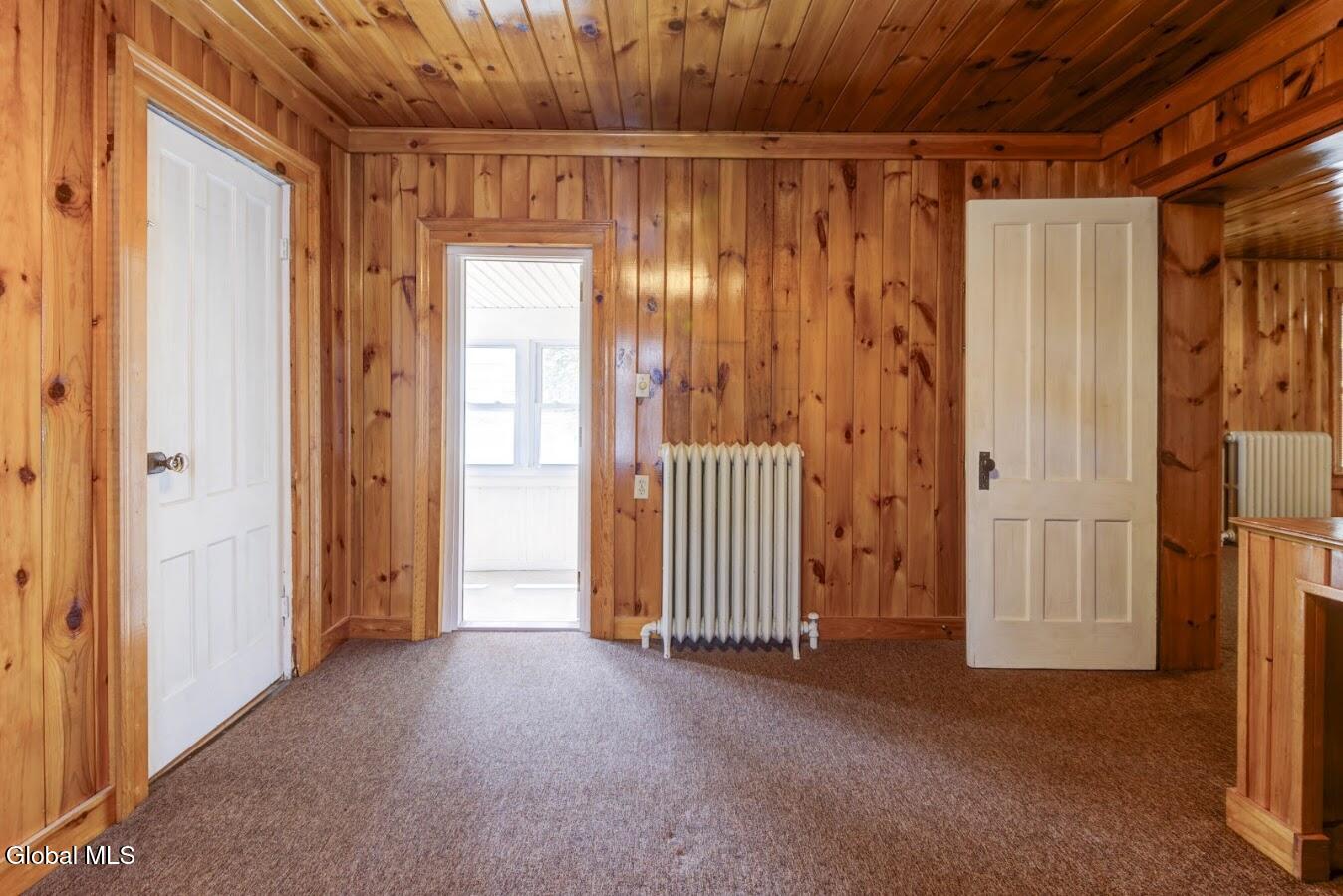 212 Glebe Street Johnstown NY 12095