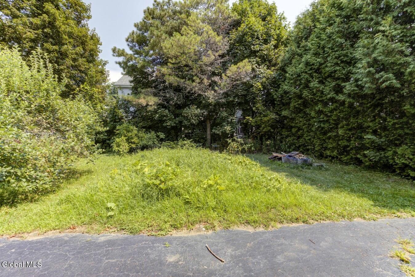 212 Glebe Street Johnstown NY 12095