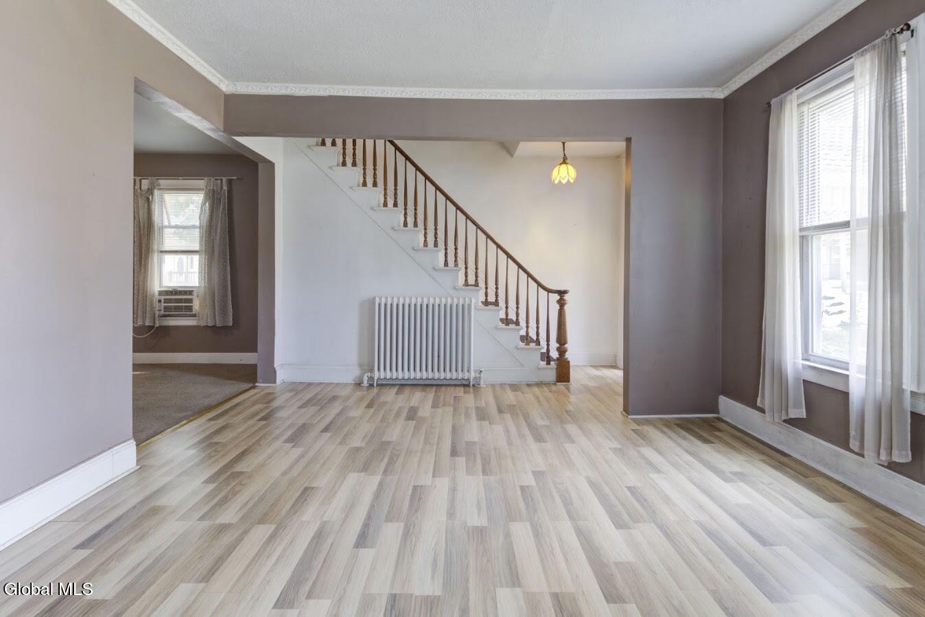212 Glebe Street Johnstown NY 12095