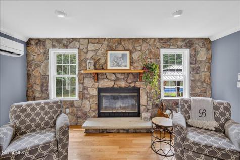 22 Wheeler Drive Ballston Lake NY 12019