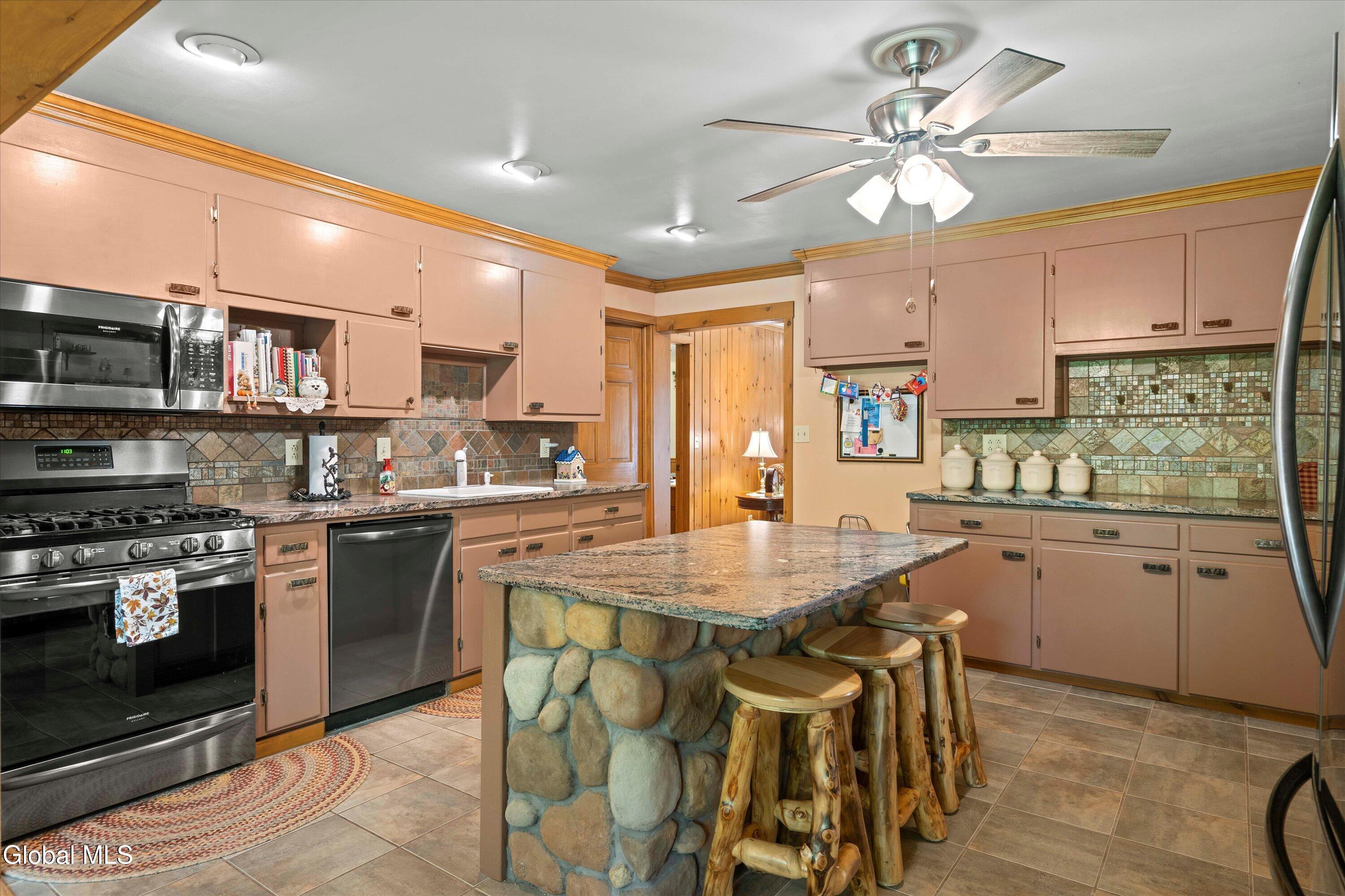 4255-4259 Glendale Road Pottersville NY 12860