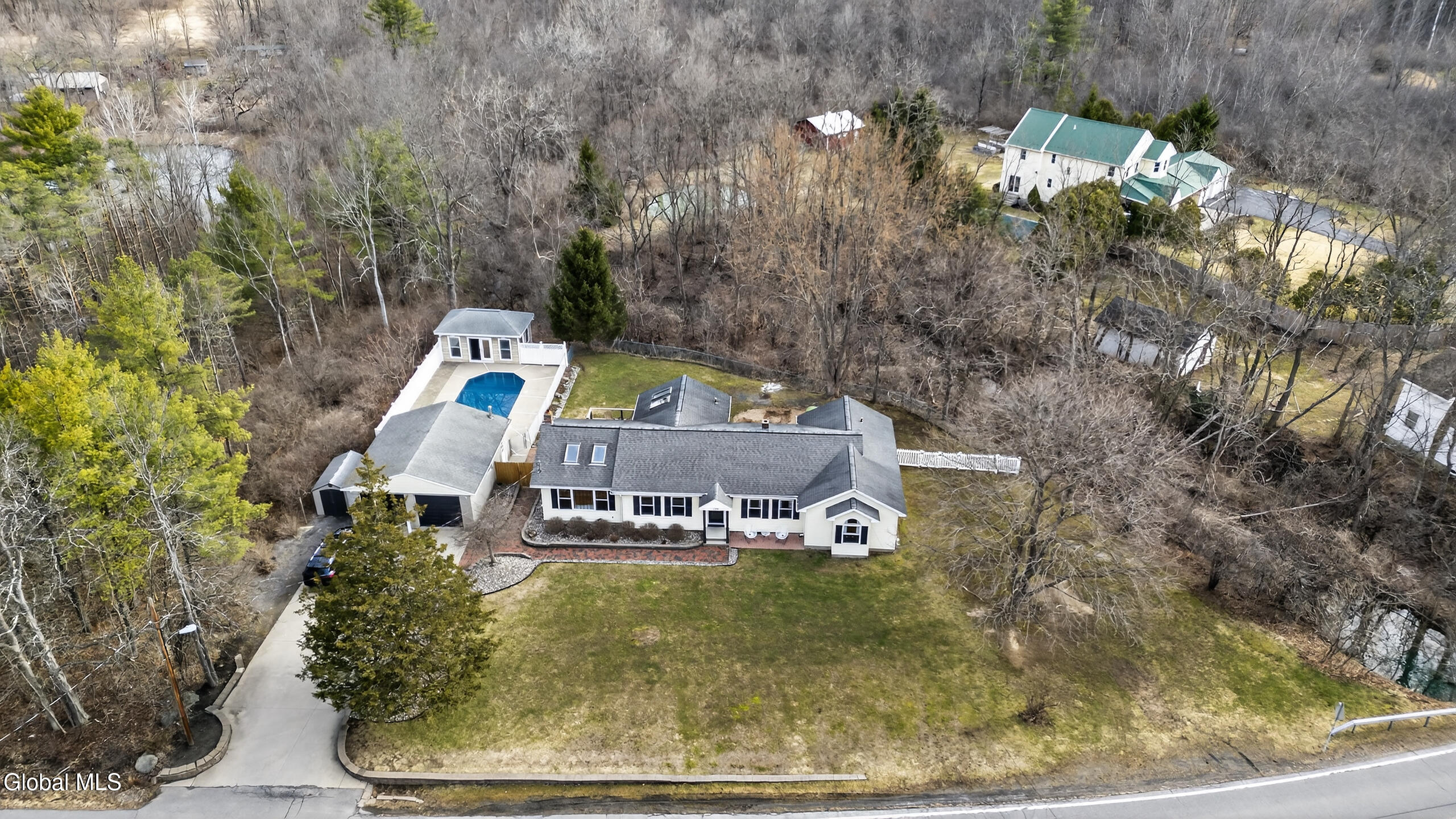 169 Bozenkill Road Altamont NY 12009