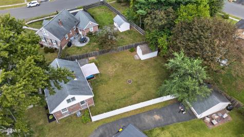 4 Eisenhower Court Colonie NY 12205