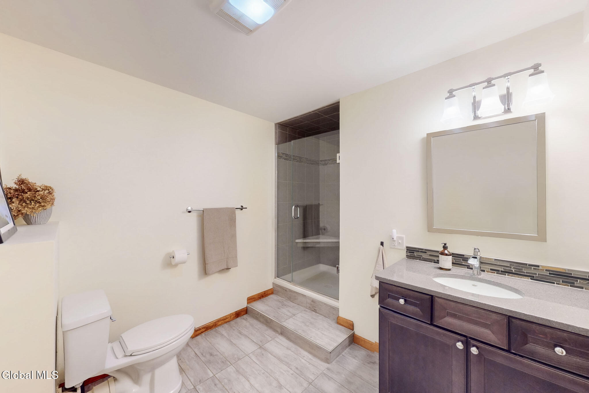 766 Waite Road Clifton Park NY 12065