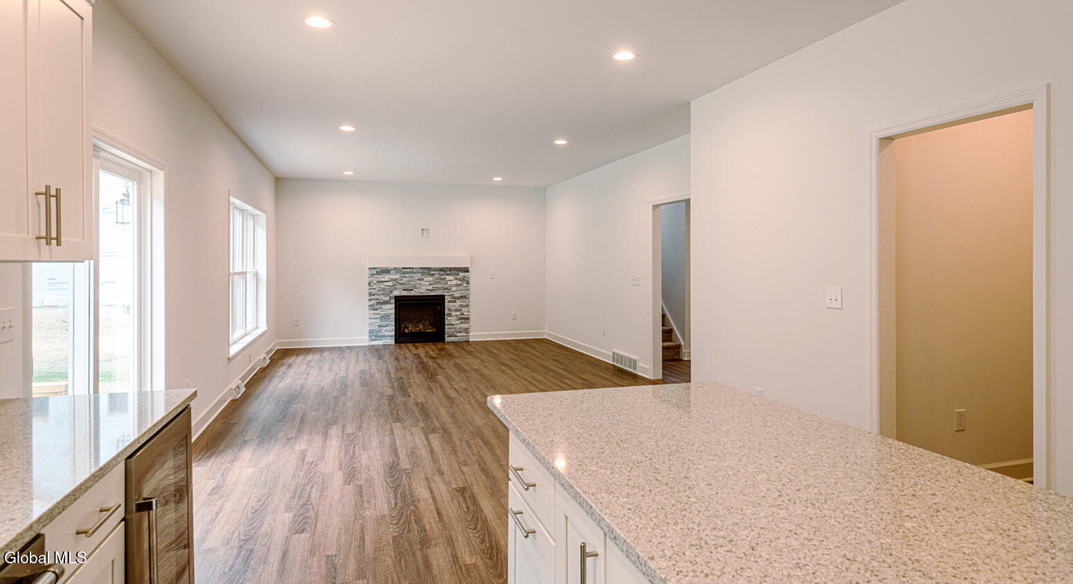 38 Heritage Way Selkirk NY 12158