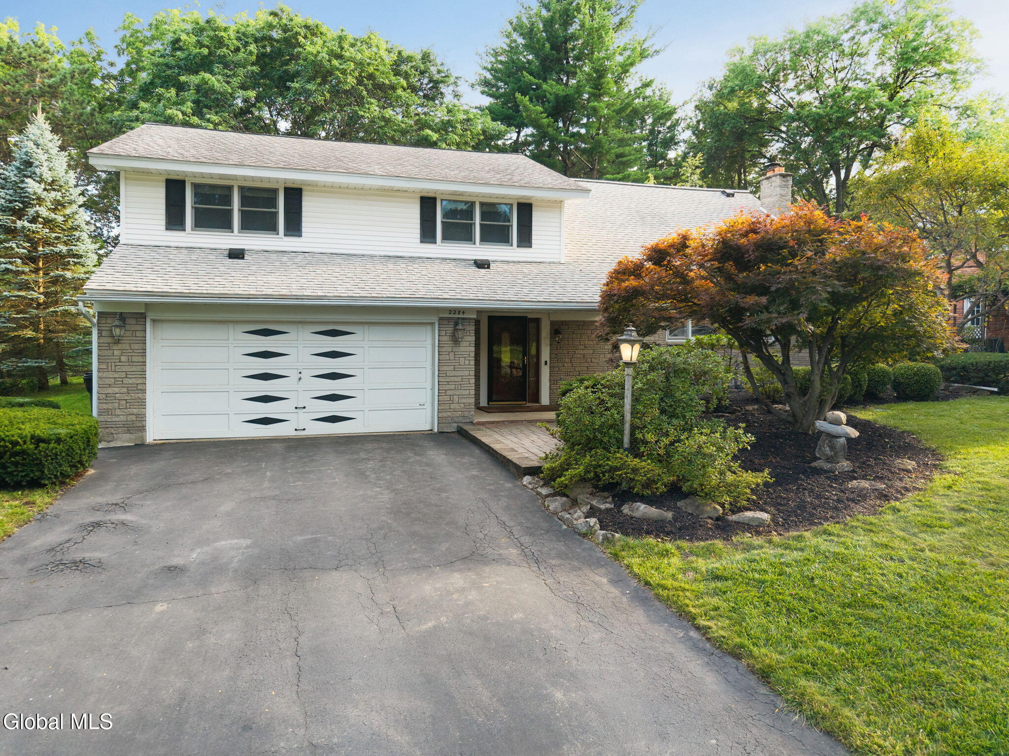 2284 Berkley Avenue Niskayuna NY 12309