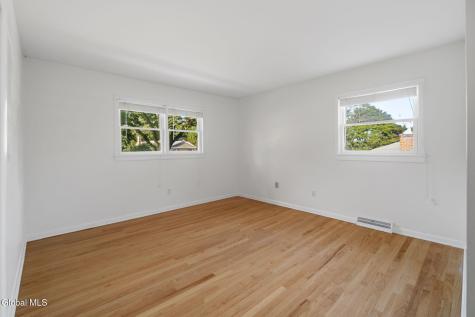 2284 Berkley Avenue Niskayuna NY 12309