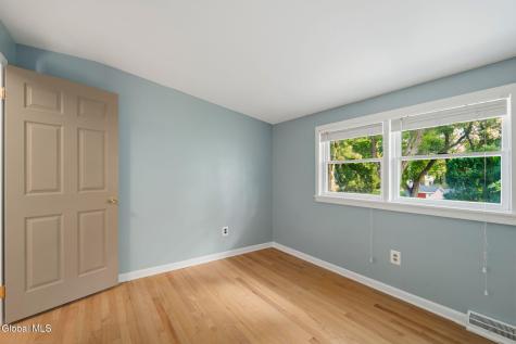 2284 Berkley Avenue Niskayuna NY 12309