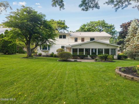 2284 Berkley Avenue Niskayuna NY 12309