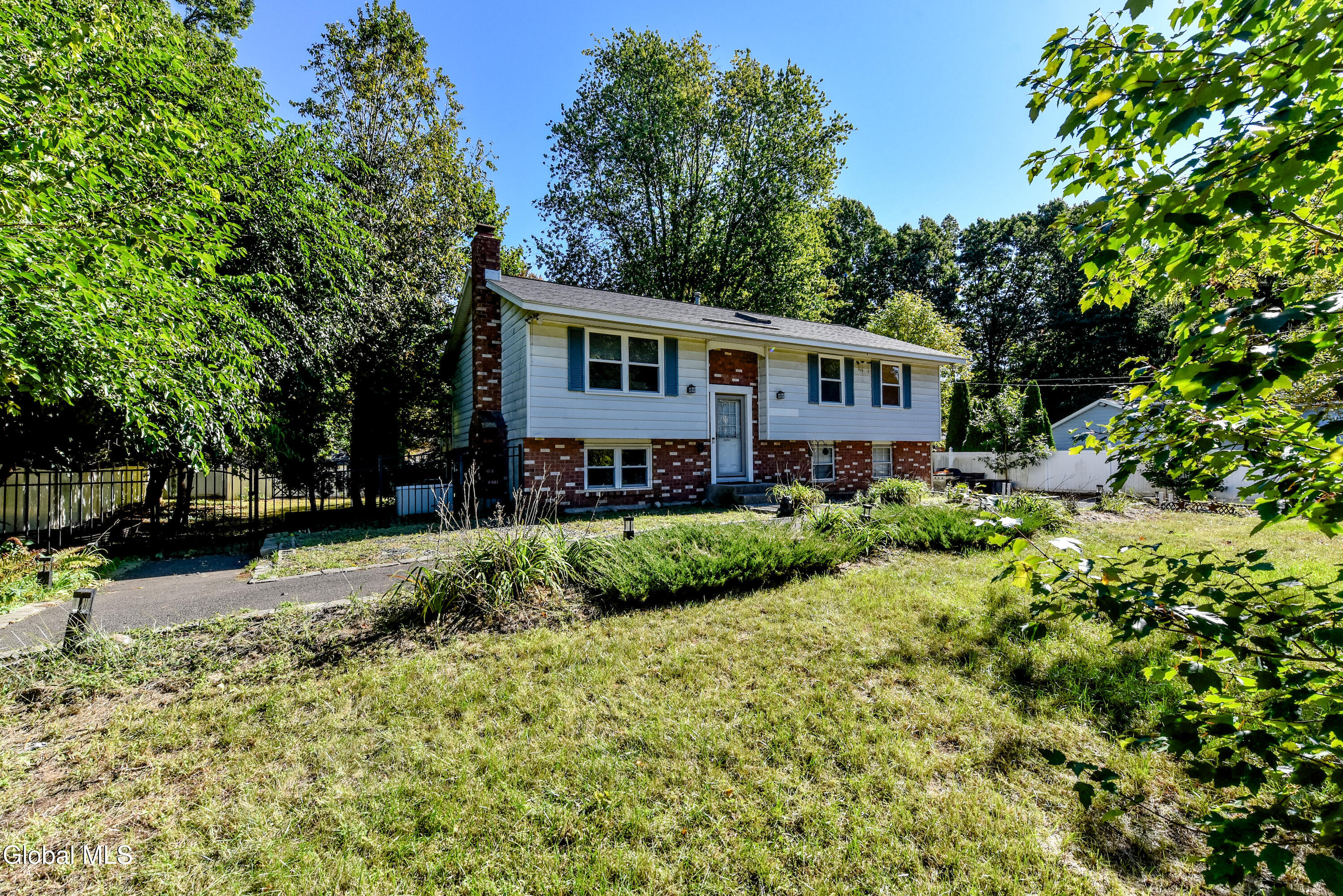 7 Garden Drive Clifton Park NY 12065
