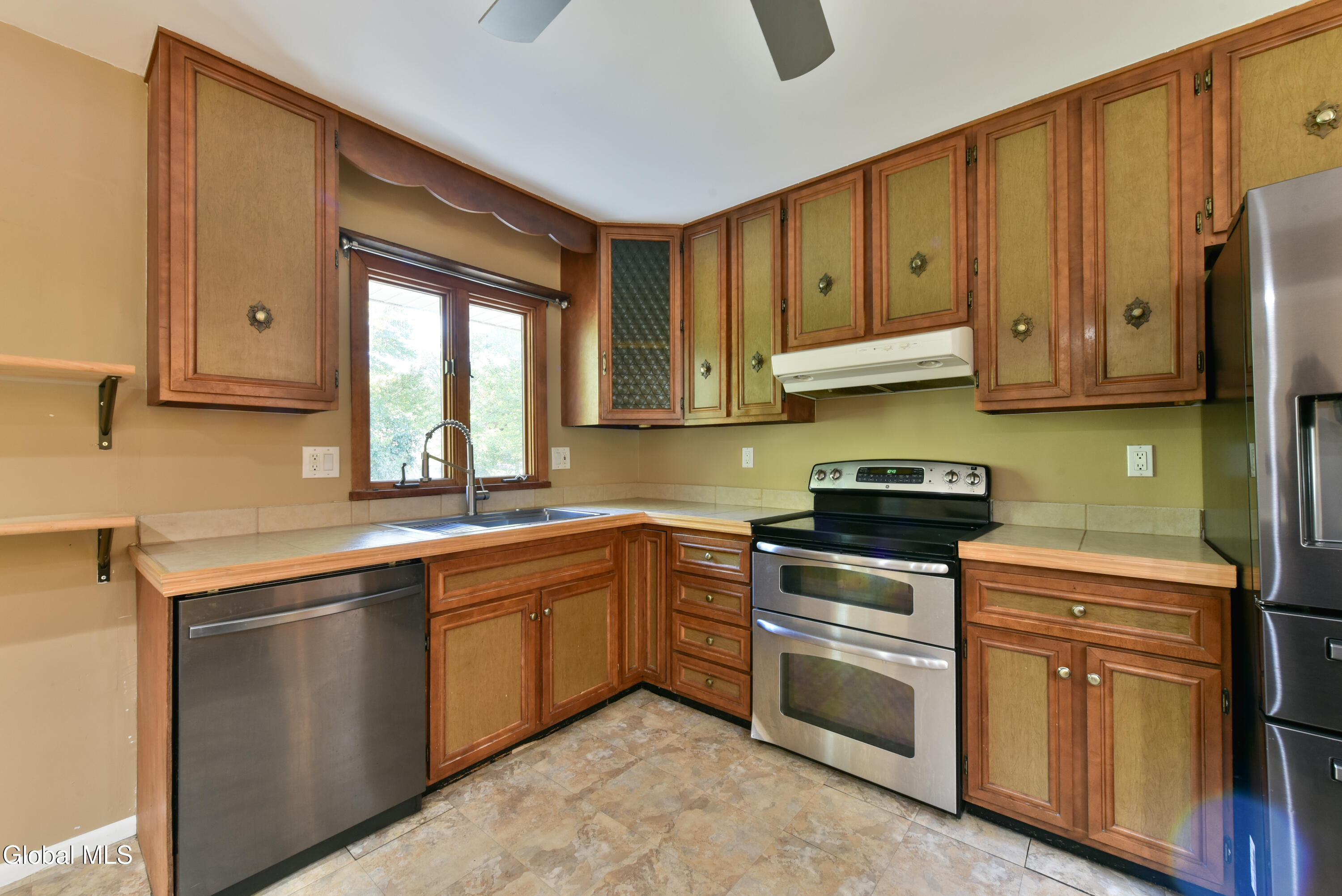 7 Garden Drive Clifton Park NY 12065