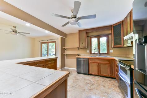 7 Garden Drive Clifton Park NY 12065