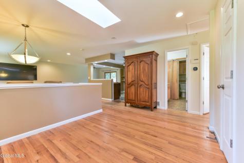 7 Garden Drive Clifton Park NY 12065