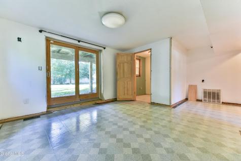7 Garden Drive Clifton Park NY 12065