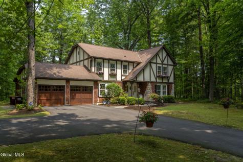 7 Lakeview Drive Gansevoort NY 12831