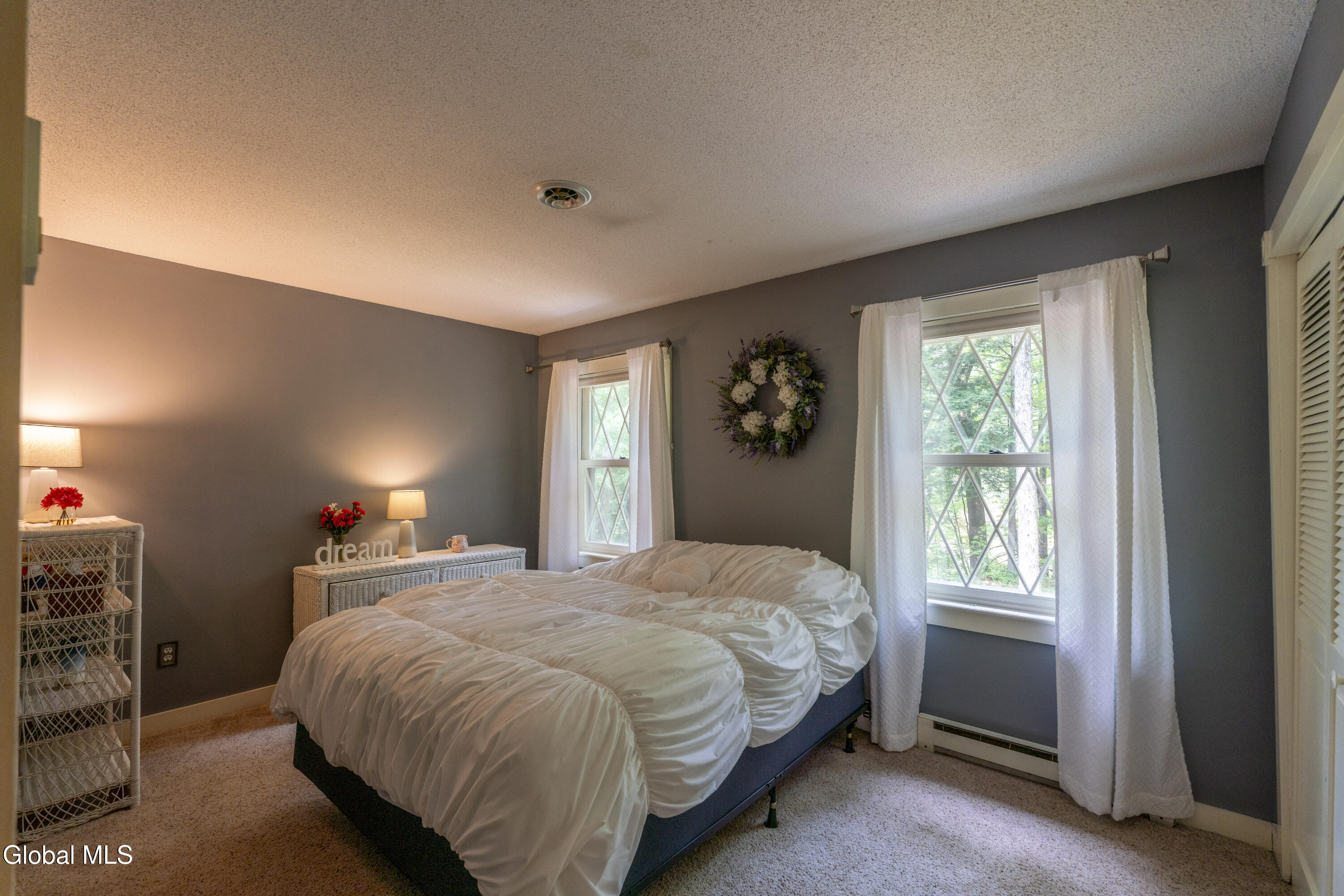 7 Lakeview Drive Gansevoort NY 12831