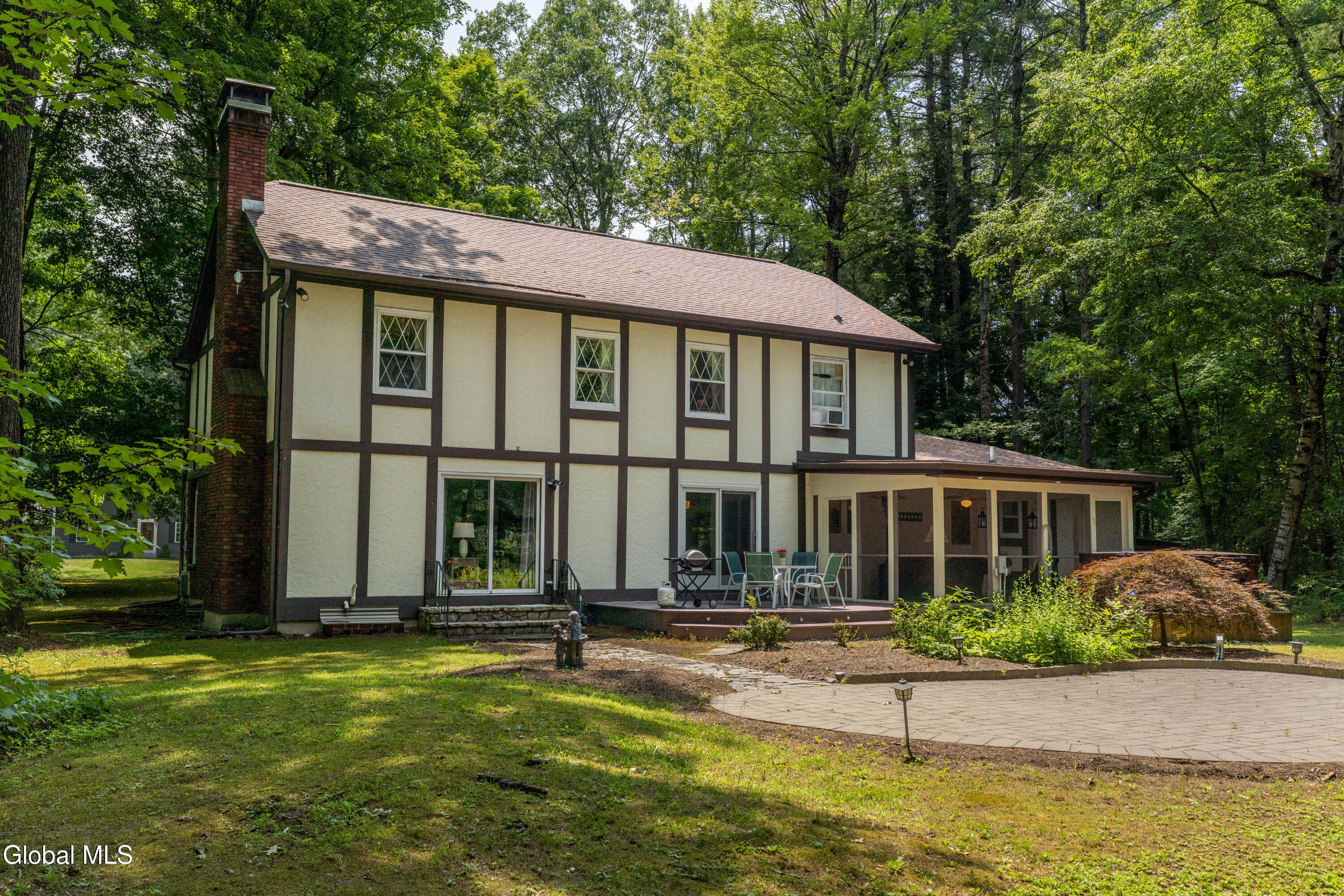 7 Lakeview Drive Gansevoort NY 12831